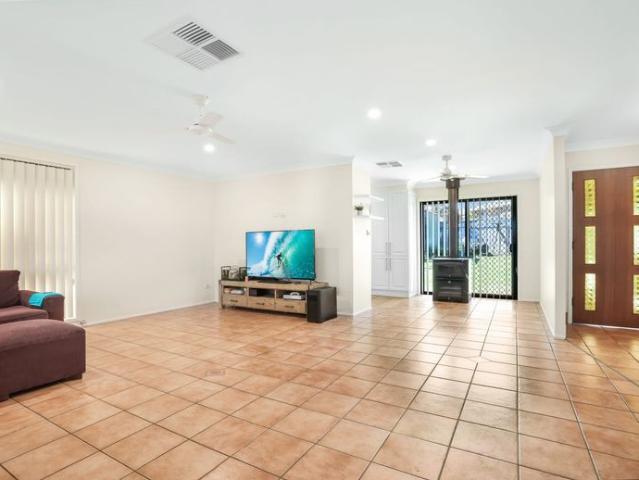 Neat and Tidy Three Bedroom Home With Lots of Features