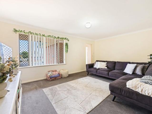 Neat and Tidy Three Bedroom Home in South Tamworth