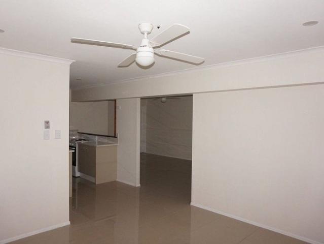 Neat and tidy unit in convenient location
