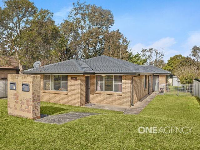 NEAT AND TIDY UNIT IN A SORT AFTER LOCATION