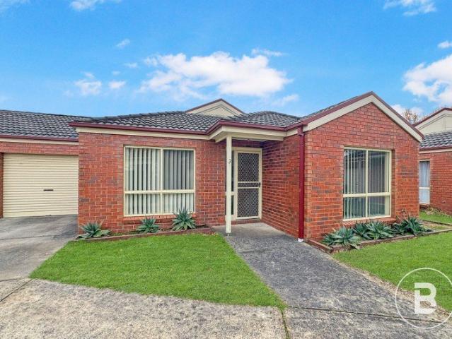 NEAT AND TIDY UNIT IN QUIET COMPLEX