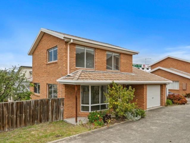 Neat and Tidy Villa in Great Location