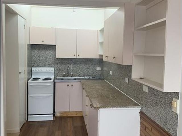 Neat and tidy 2 bedroom unit