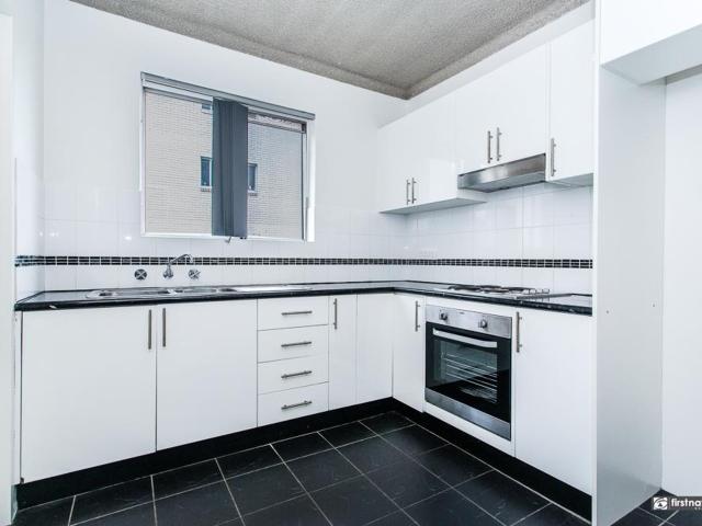 Neat And Tidy 2 Bedroom Unit