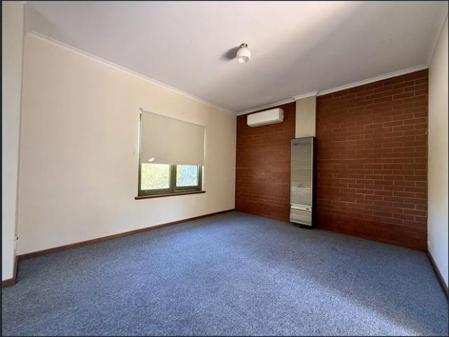 Neat and tidy 2 bedroom unit