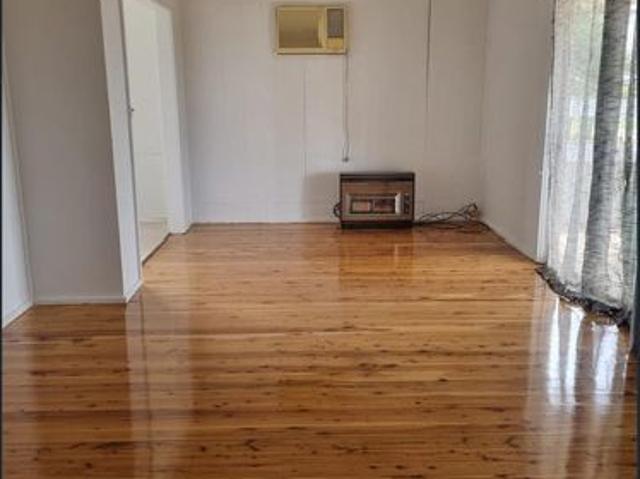 NEAT AND TIDY 2 BEDROOM HOME