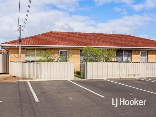 Neat and Tidy 2 Bedroom Home