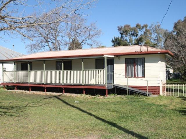 Neat and Tidy 2 bedroom house