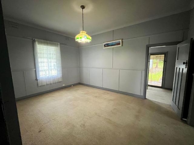 Neat and Tidy 2 bedroom house