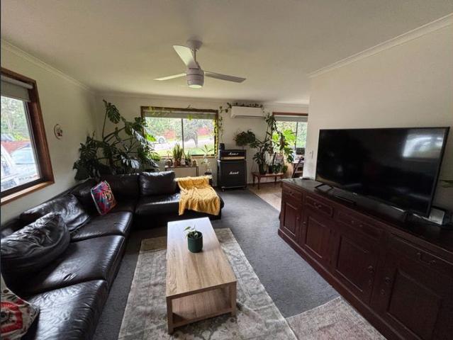 Neat and Tidy 3 bed home