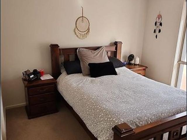 NEAT AND TIDY 3 BEDROOM TOWNHOUSE