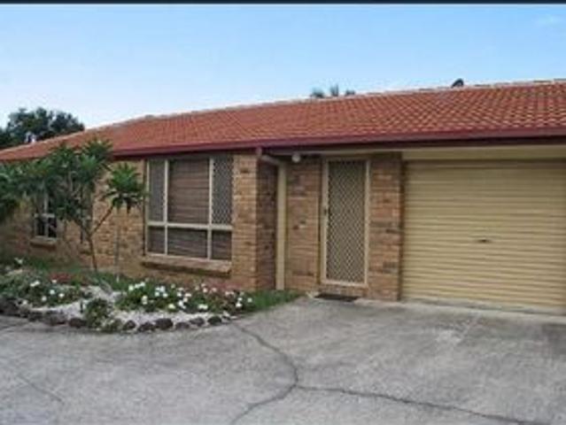NEAT AND TIDY 3 BEDROOM DUPLEX