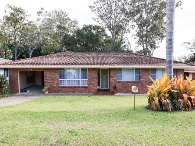 NEAT AND TIDY 3 BEDROOM HOME