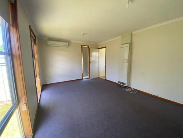 Neat and Tidy 3 Bedroom Home!