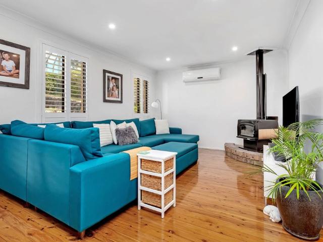 Neat and Tidy 4 Bedroom Home!