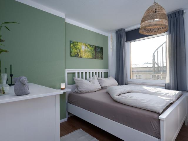 Neat and cozy flat in Leipzig, Leipzig Amsterdam Apartments for Rent