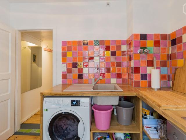 Neat and pretty suite Charlottenburg, Berlin Amsterdam Apartments for Rent