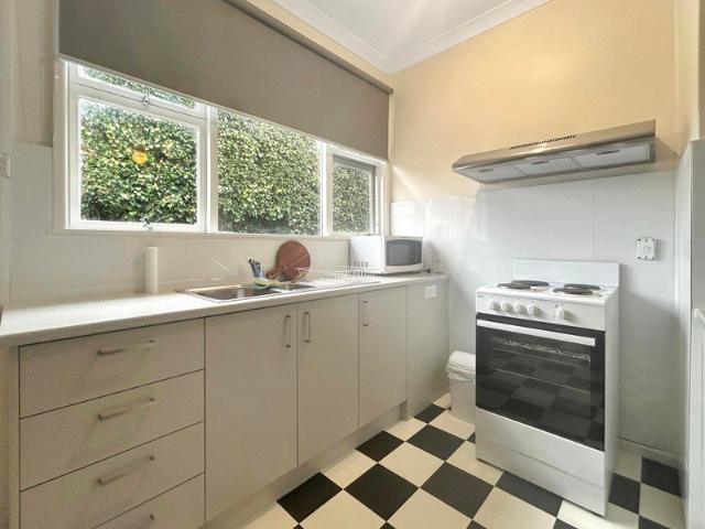 Neat and stylish unit 12 month lease