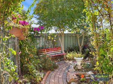 Apartment for sale in South Australia - Garden