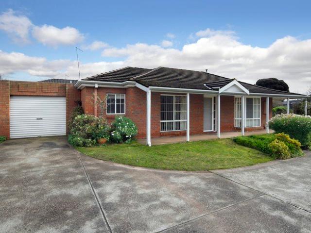 NEAT AS A PIN, 2BR UNIT IN ALFREDTON