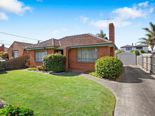 Neat Brick Built House In Golden Triangle