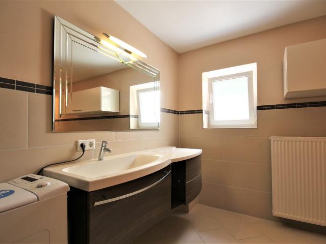 Neat, bright loft in Frankfurt am Main, Frankfurt Amsterdam Apartments for Rent