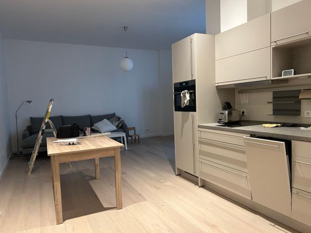 Neat, charming loft in Charlottenburg, Berlin Amsterdam Apartments for Rent