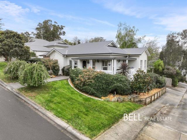 Neat, Comfy and Low Maintenance Living in the Heart of Gembrook