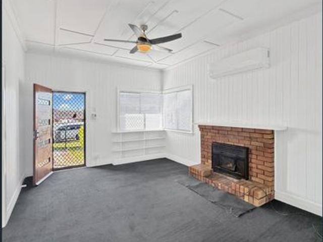 Neat, Comfortable & Close to Town