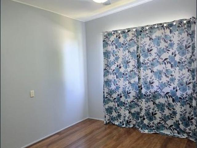 Neat, Comfortable & Convenient Right in the Heart of Town!
