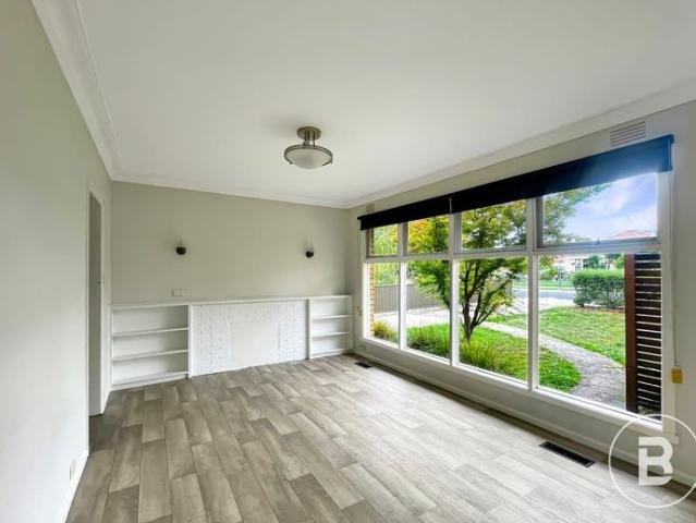 Neat & Comfortable Home in a Prime Wendouree Location