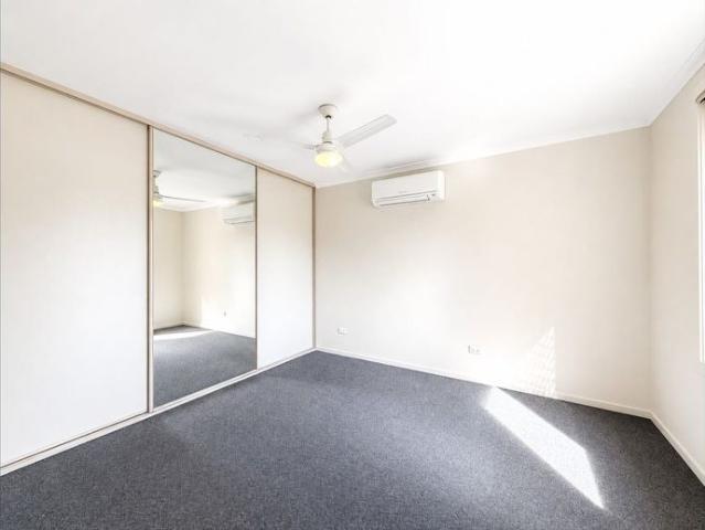 Neat & Comfortable Two Bedroom Townhouse