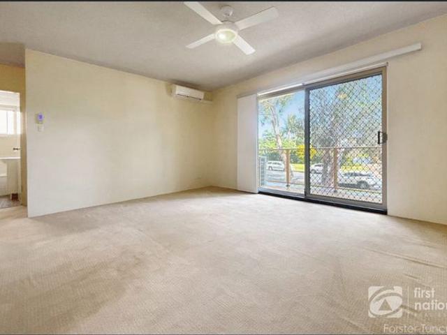 Neat & Comfortable Two Bedroom Unit