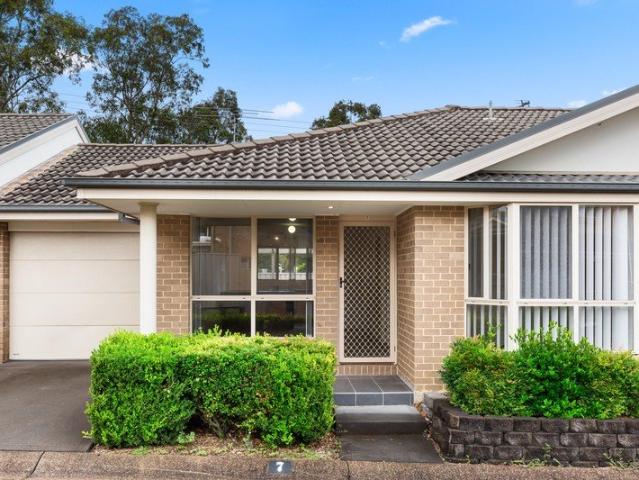 Neat & Convenient Two Bedroom Unit