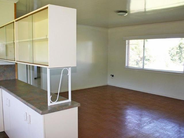 Neat & Convenient Unit Living