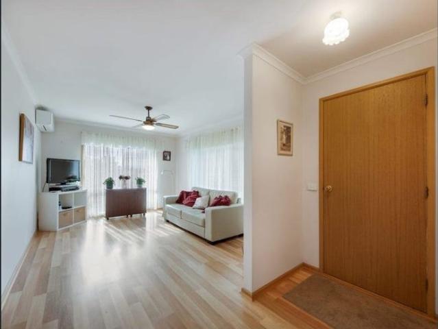 Neat & Cosy 3 Bedroom Home!