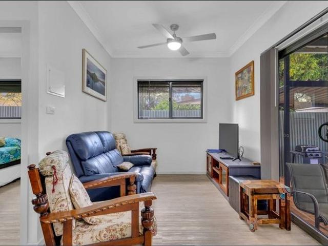 Neat & Easy Care Two Bedroom Home