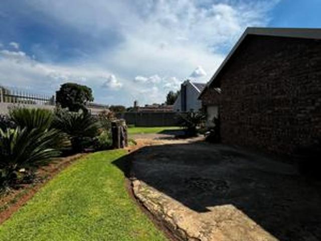 neat family home on the market in delmas