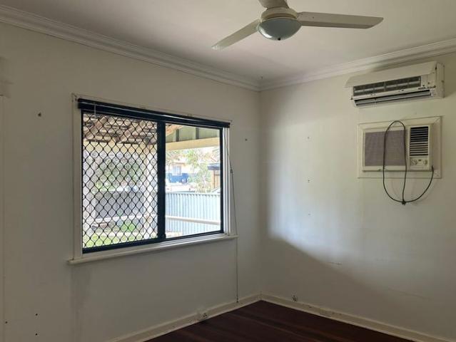 Neat Family Home for Rent in Beachlands