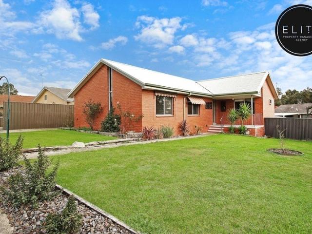 NEAT FAMILY HOME