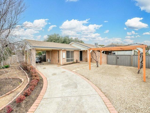 NEAT HOME READY FOR TENANTS OR TO MOVE IN