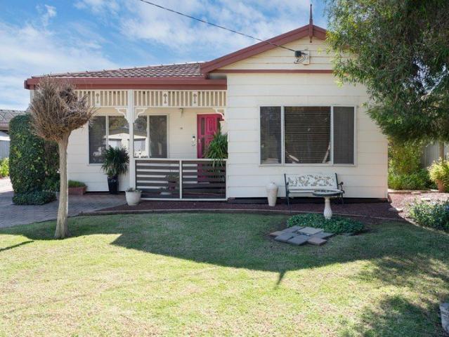 Neat, Homely & Ideally Located