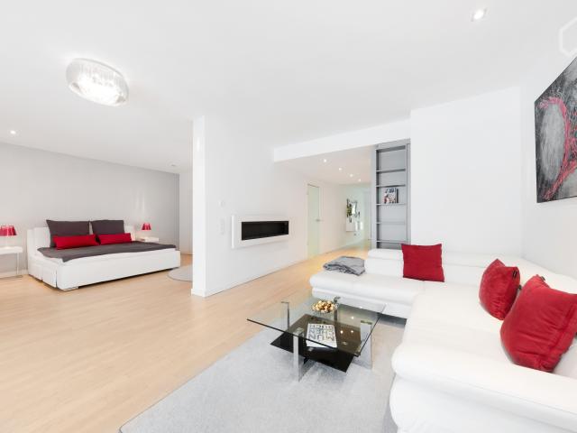 Neat loft located in München