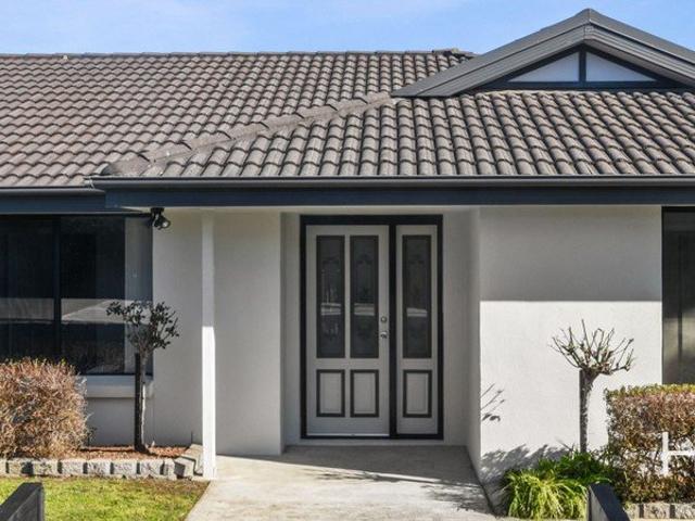 Neat, Low Maintenance Unit in Convenient Legana Location
