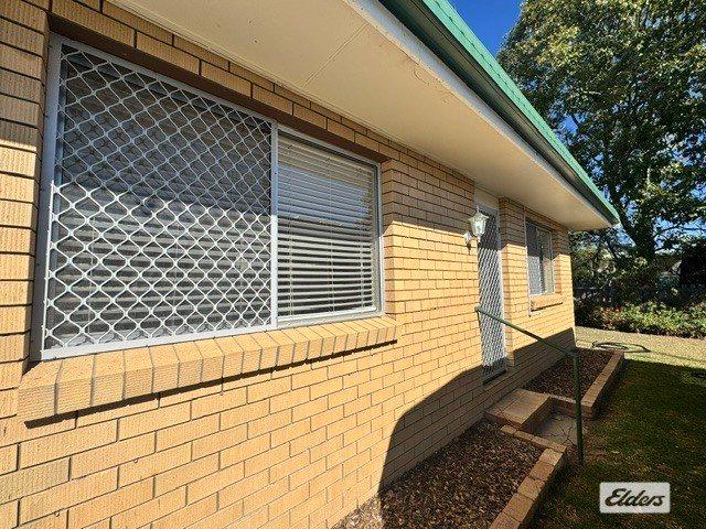 Neat & Low Maintenance Brick Unit in a Convenient Location