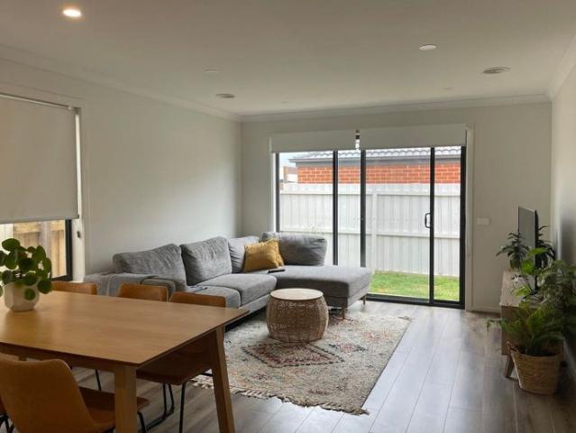 Neat & Low Maintenance Home in Popular Mt Duneed Estate