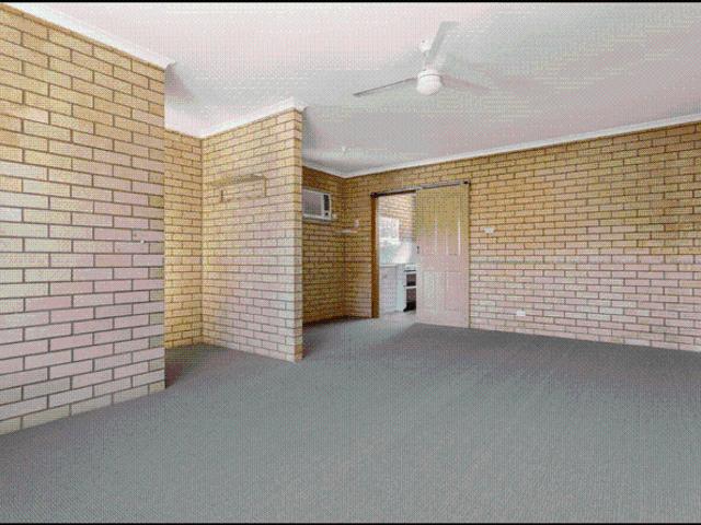 Neat & Low Maintenance Living in a Convenient Location