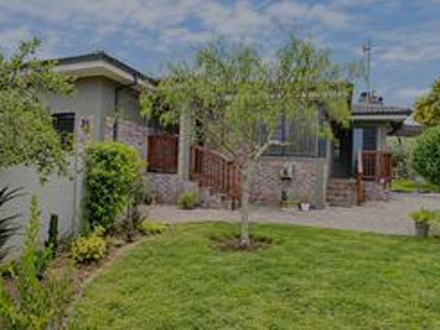 neat, low maintenance living in rheebokrif