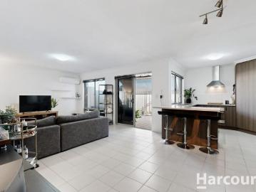 Neat, Low Maintenance Living in the Heart of Sinagra