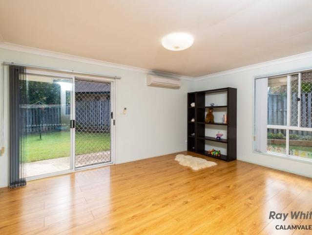 Neat Low Set Brick Home in Stretton College Catchment